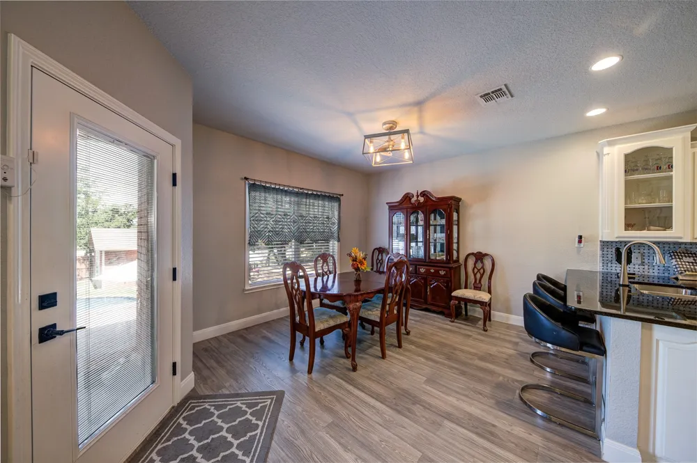 814 Haynie Drive Runaway Bay, TX 76426