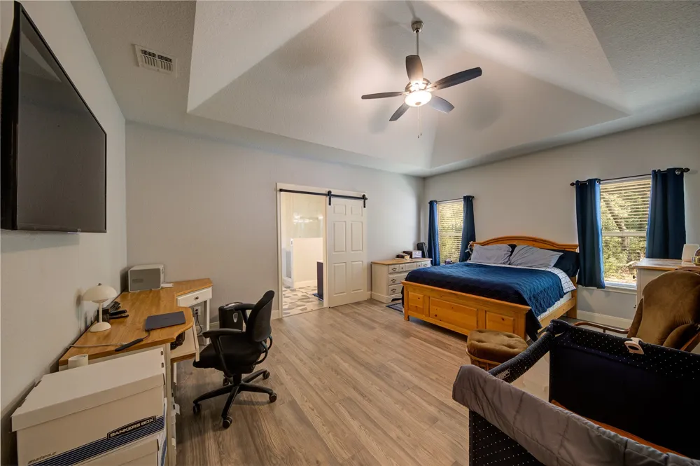 814 Haynie Drive Runaway Bay, TX 76426