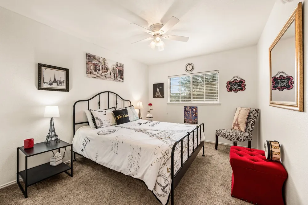 1100 Indian Trail Court Roanoke, TX 76262
