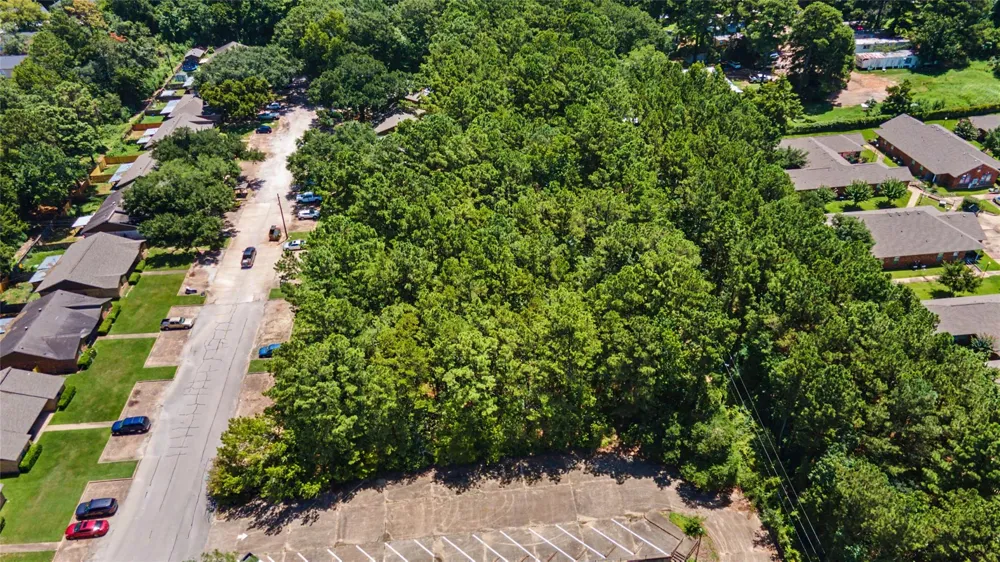Lake Road Huntsville, TX 77340