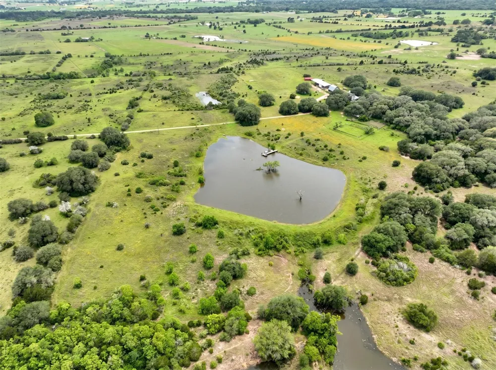 3295 Fm 949 Cat Spring, TX 78933