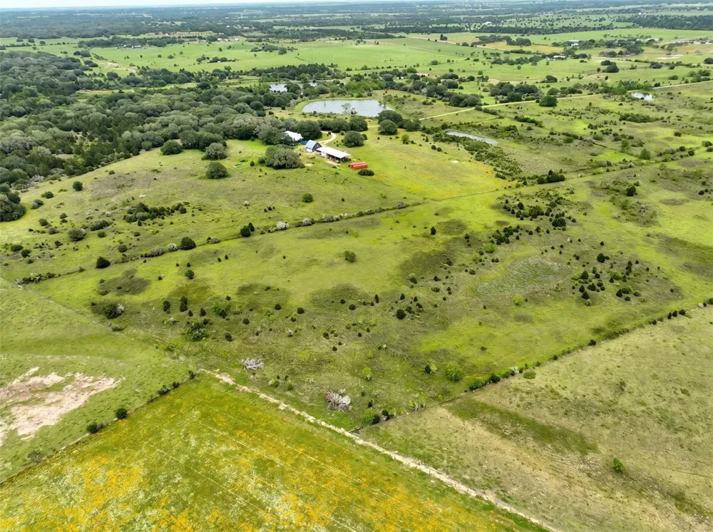 3295 Fm 949 Cat Spring, TX 78933