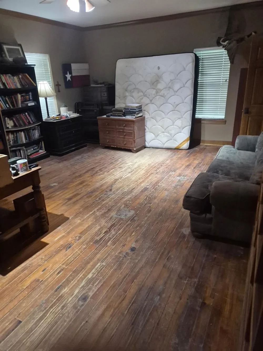 3295 Fm 949 Cat Spring, TX 78933