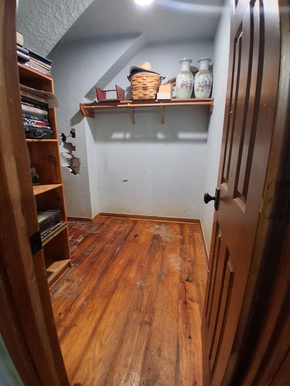 3295 Fm 949 Cat Spring, TX 78933