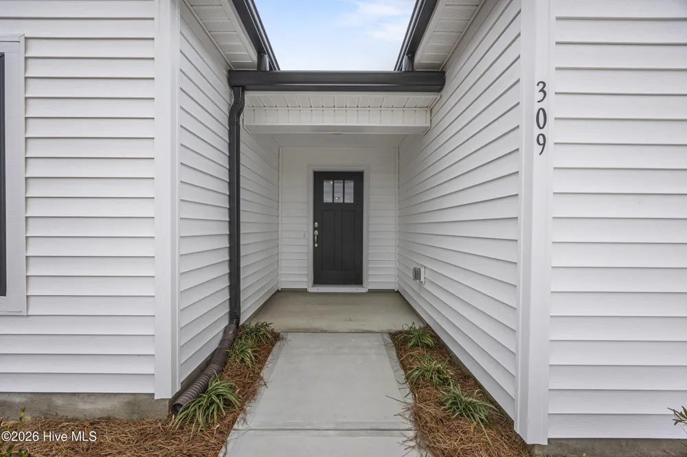 309 Riva Ridge Burgaw, NC 28425