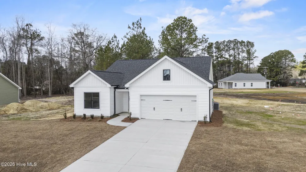 309 Riva Ridge Burgaw, NC 28425