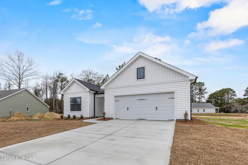 309 Riva Ridge Burgaw, NC 28425