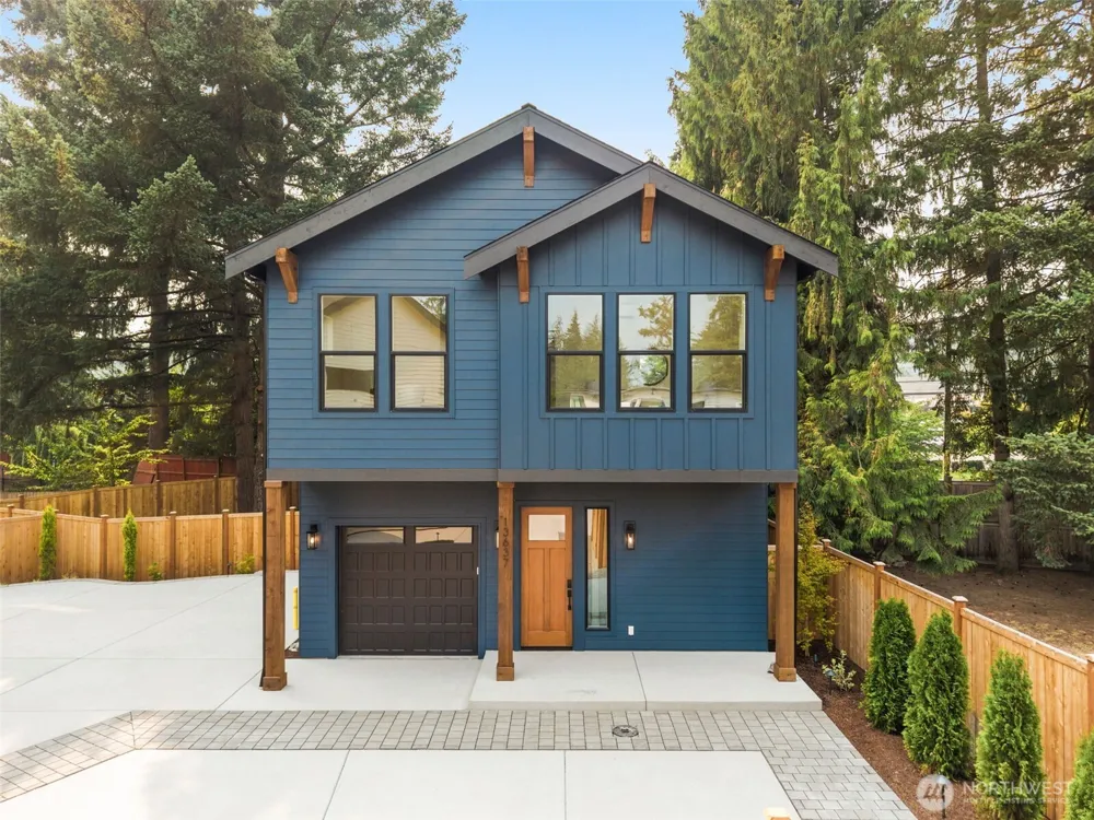 13637 103rd Avenue NE Kirkland, WA 98034