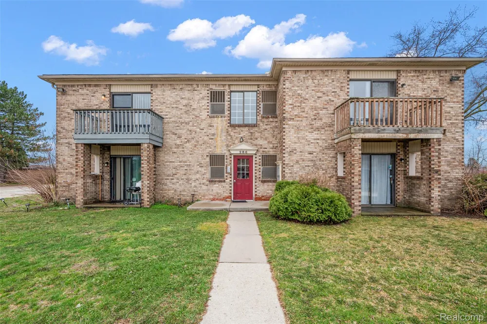 286 E 13 Mile Road Madison Heights City, MI 48071