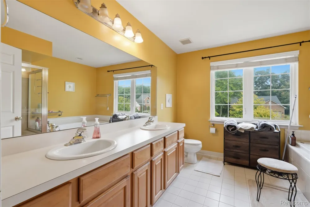 170 Fairhill Way Marion Township, MI 48843