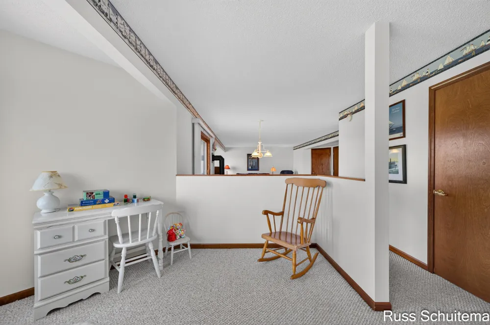 1682 W Harbour Towne Circle Muskegon City, MI 49441