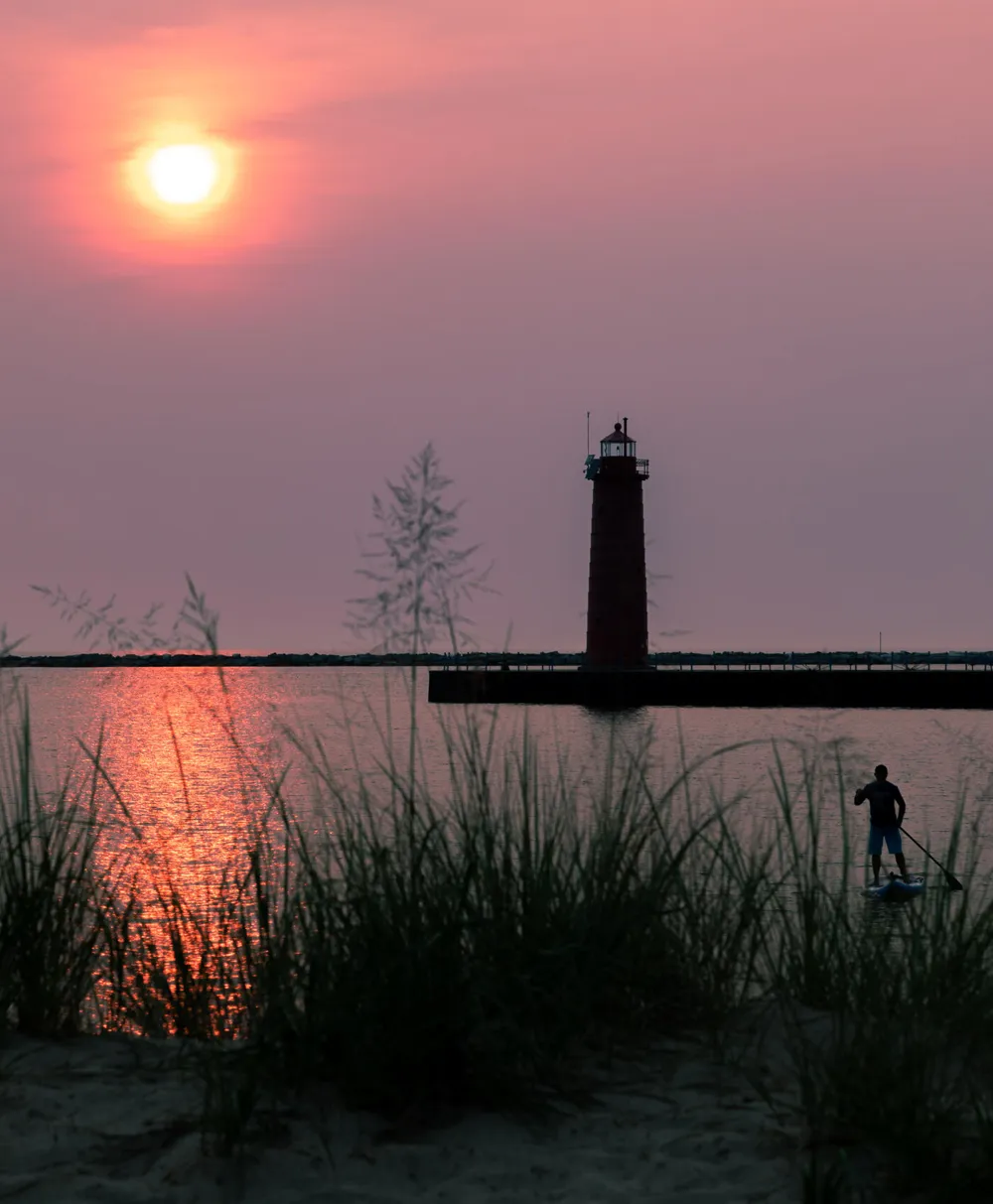 1682 W Harbour Towne Circle Muskegon City, MI 49441