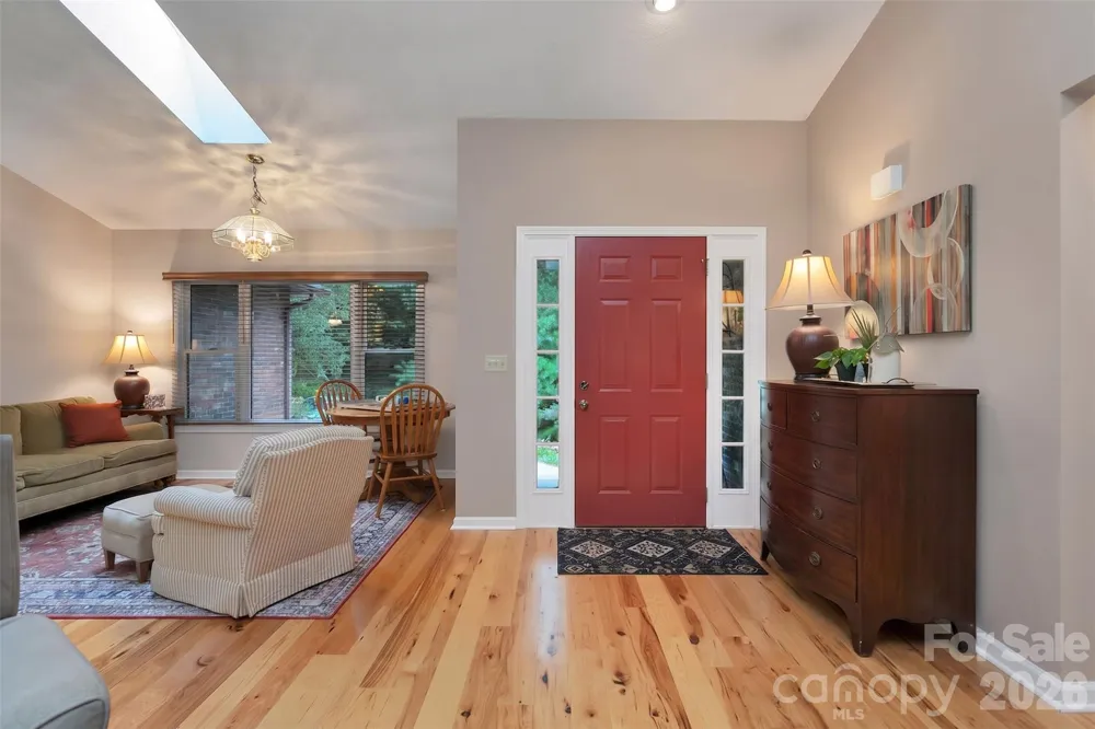 542 Soquili Drive Brevard, NC 28712