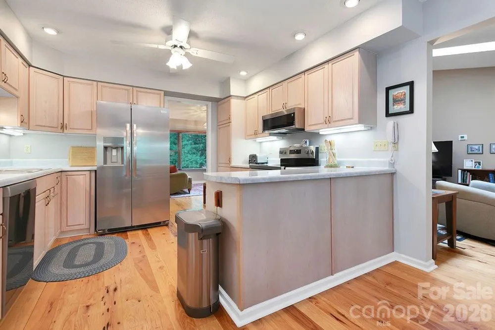 542 Soquili Drive Brevard, NC 28712