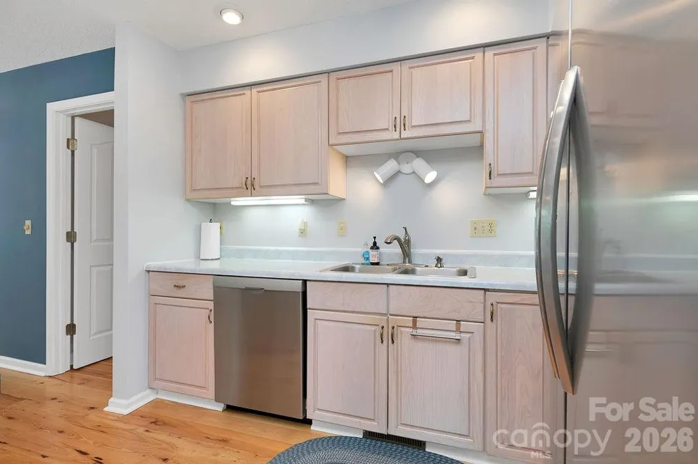542 Soquili Drive Brevard, NC 28712