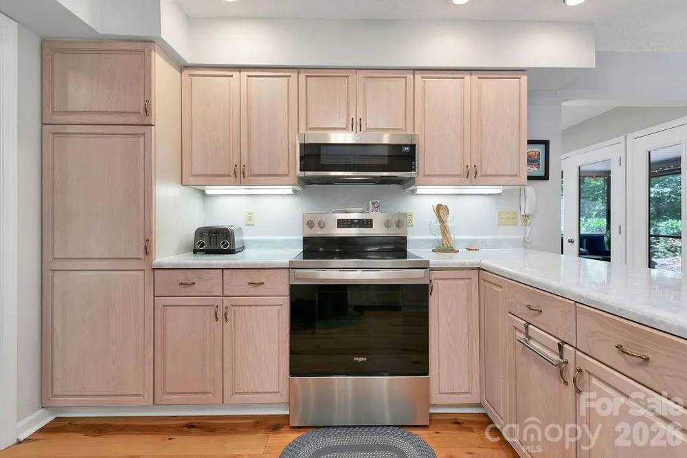 542 Soquili Drive Brevard, NC 28712
