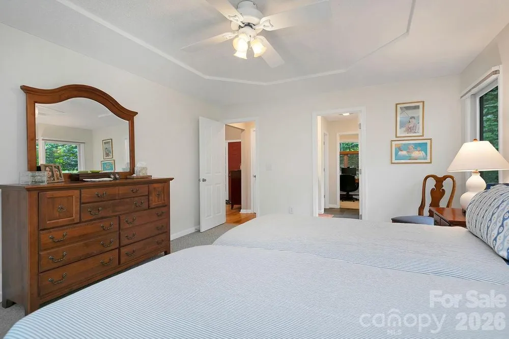 542 Soquili Drive Brevard, NC 28712
