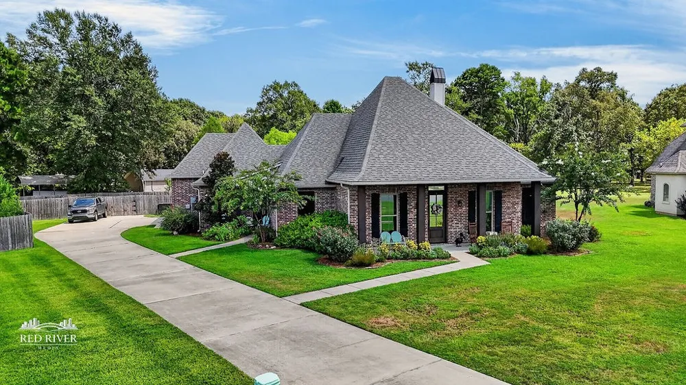 161 Ramsey Stonewall, LA 71078