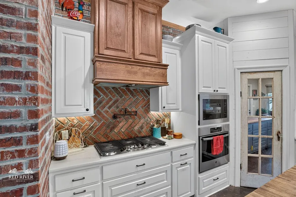 161 Ramsey Stonewall, LA 71078