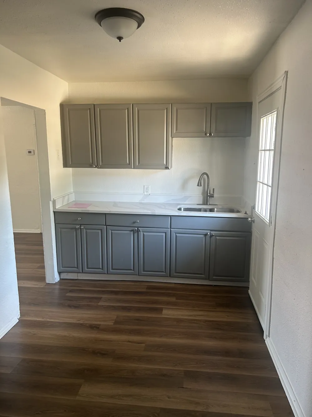 517 Hawthorne Street Irving, TX 75061
