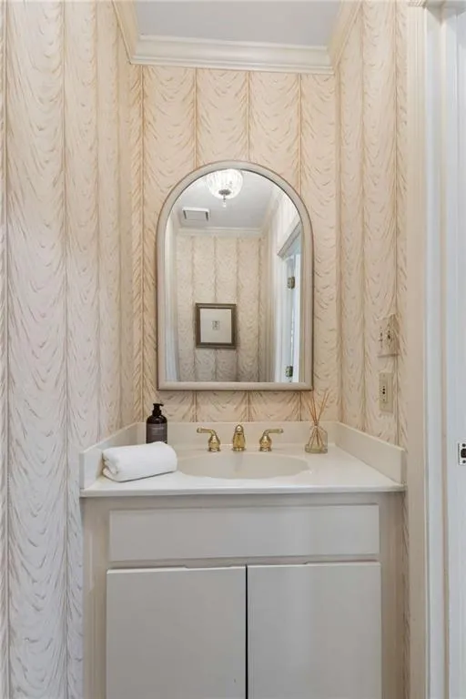 440 Greenlaurel Drive Sandy Springs, GA 30342