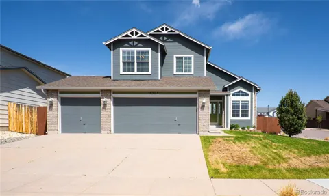 5915 Pioneer Mesa Drive