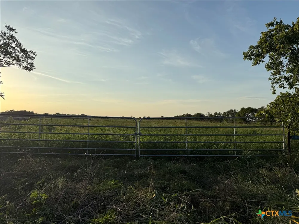 153 County Road 243 Kosse, TX 76653