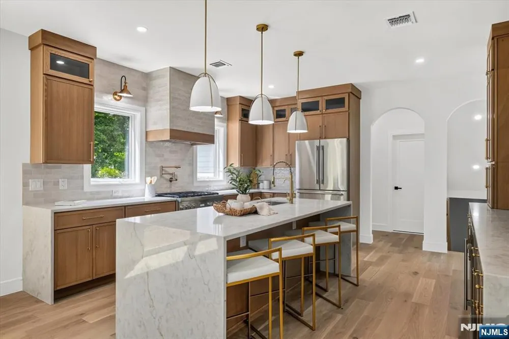 513 Hensler Lane Oradell, NJ 07649