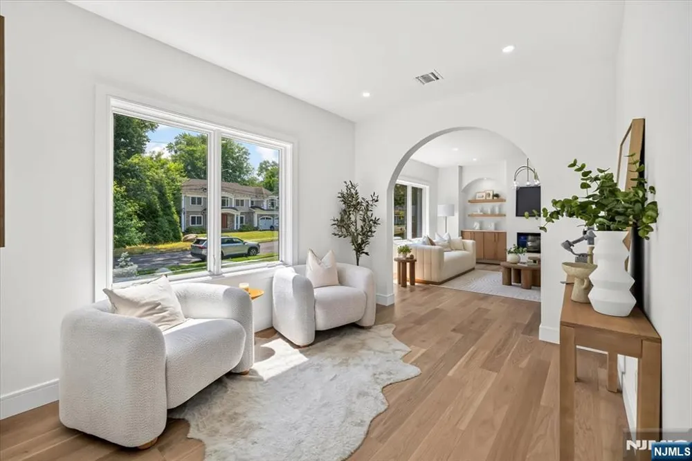 513 Hensler Lane Oradell, NJ 07649
