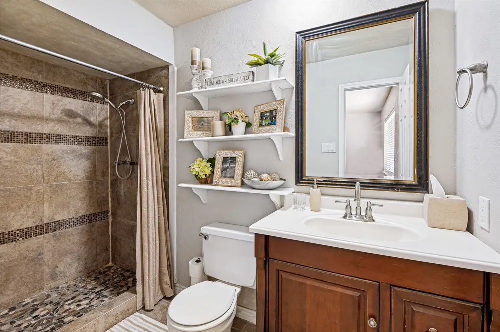 5013 WHEELER CIRCLE The Colony, TX 75056
