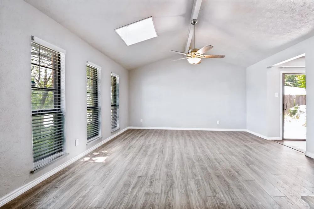5013 WHEELER CIRCLE The Colony, TX 75056
