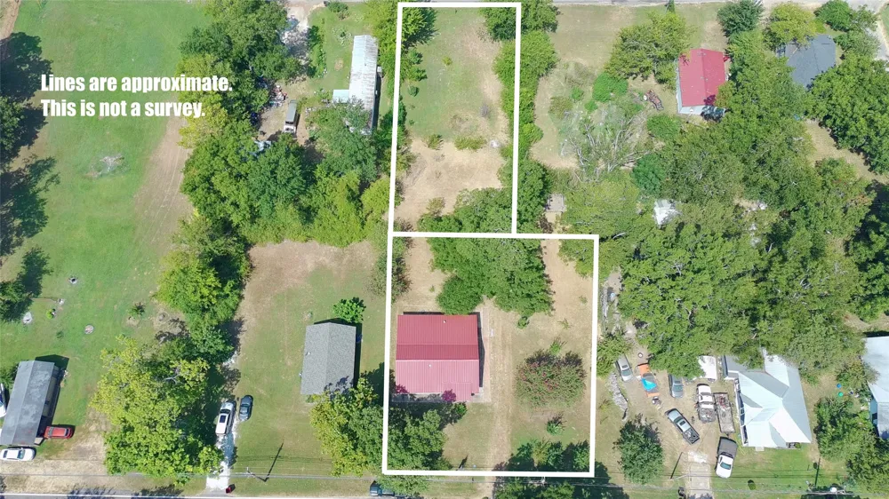 215 Cleveland Winfield, TX 75493