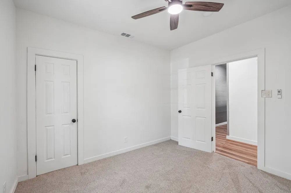 1114 CATHERINE STREET Terrell, TX 75160