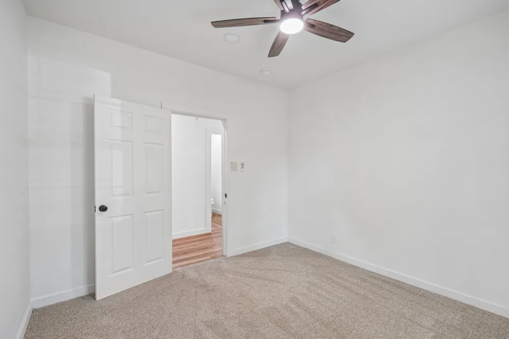 1114 CATHERINE STREET Terrell, TX 75160