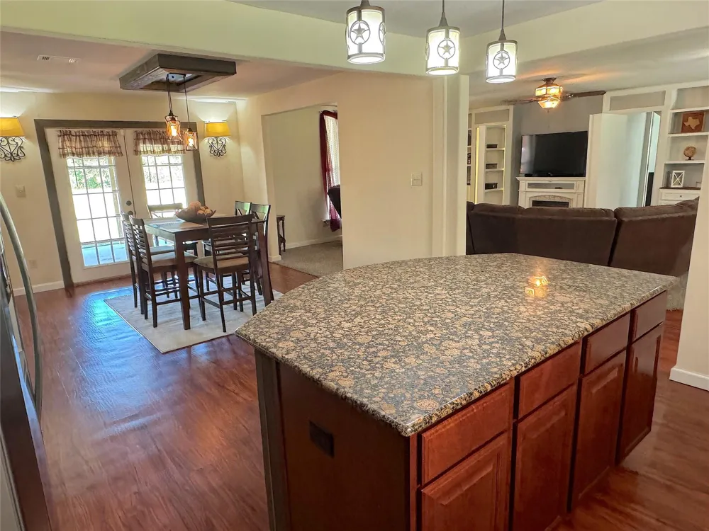 1576 Belle Terre Drive Huffman, TX 77336
