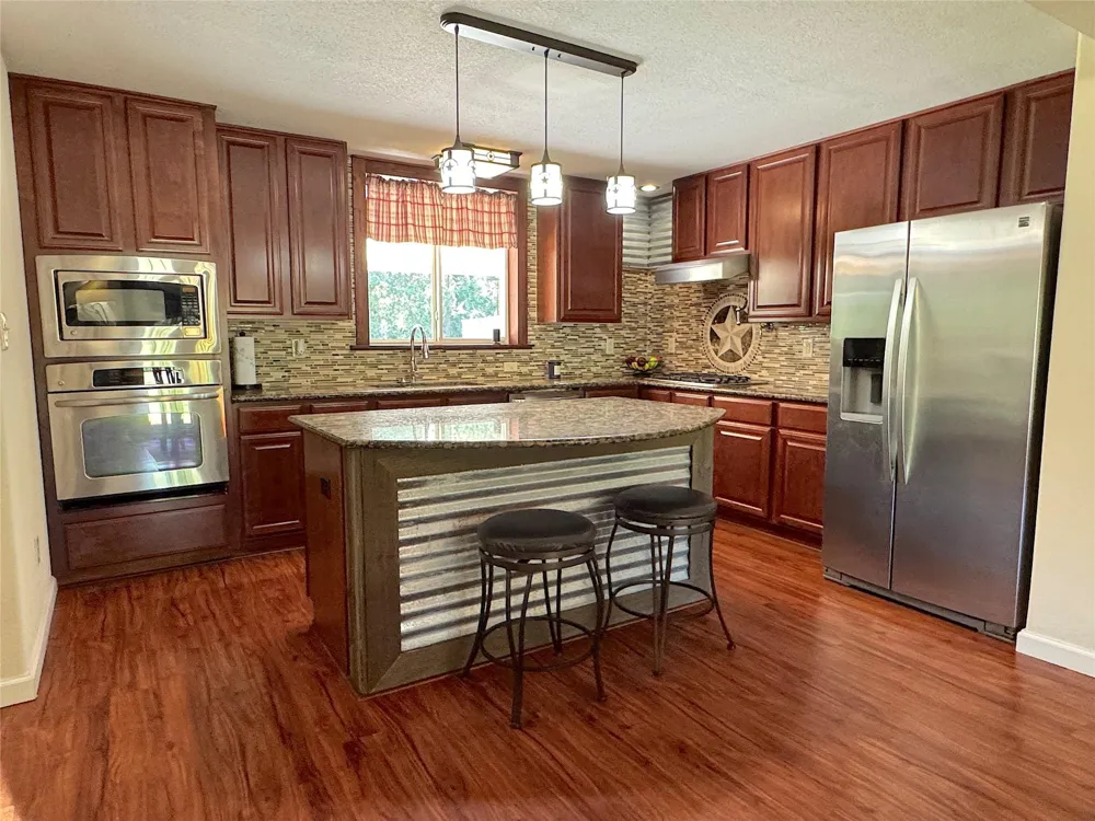 1576 Belle Terre Drive Huffman, TX 77336