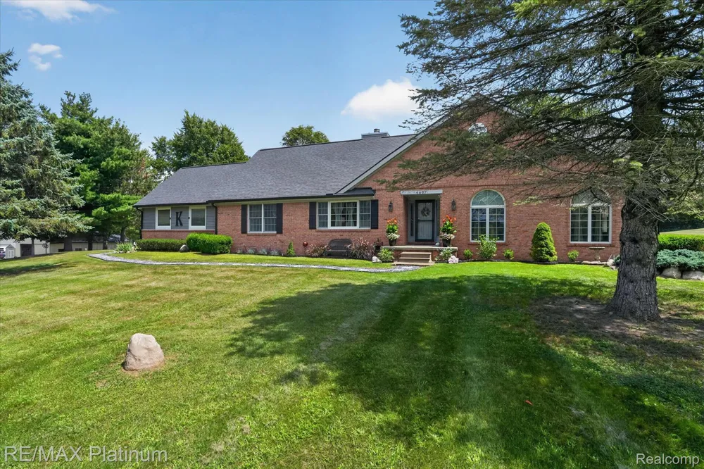 4457 Bradley Road Iosco Township, MI 48137