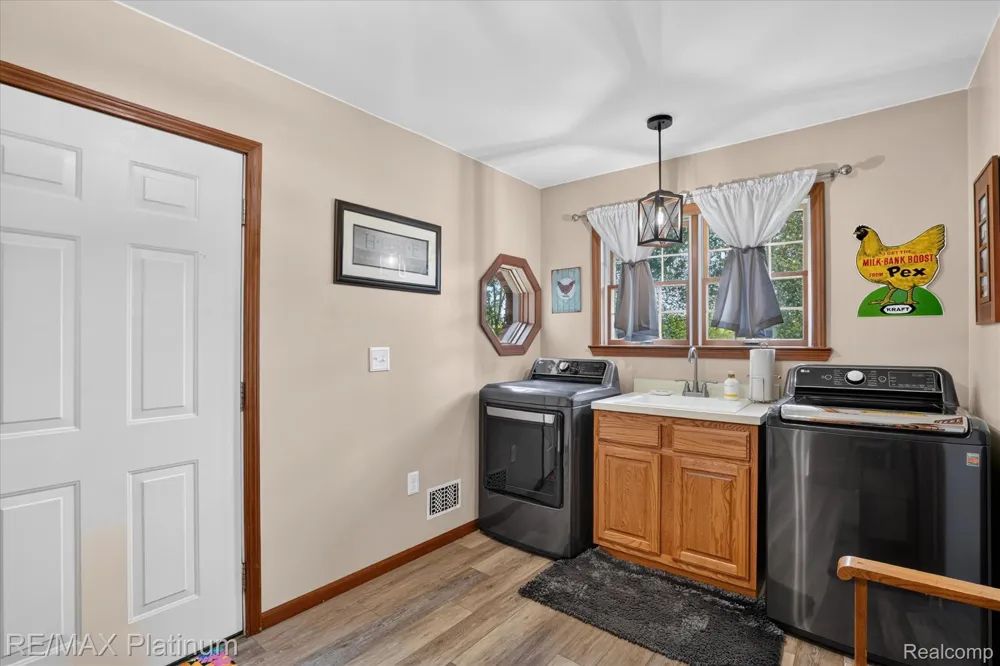 4457 Bradley Road Iosco Township, MI 48137
