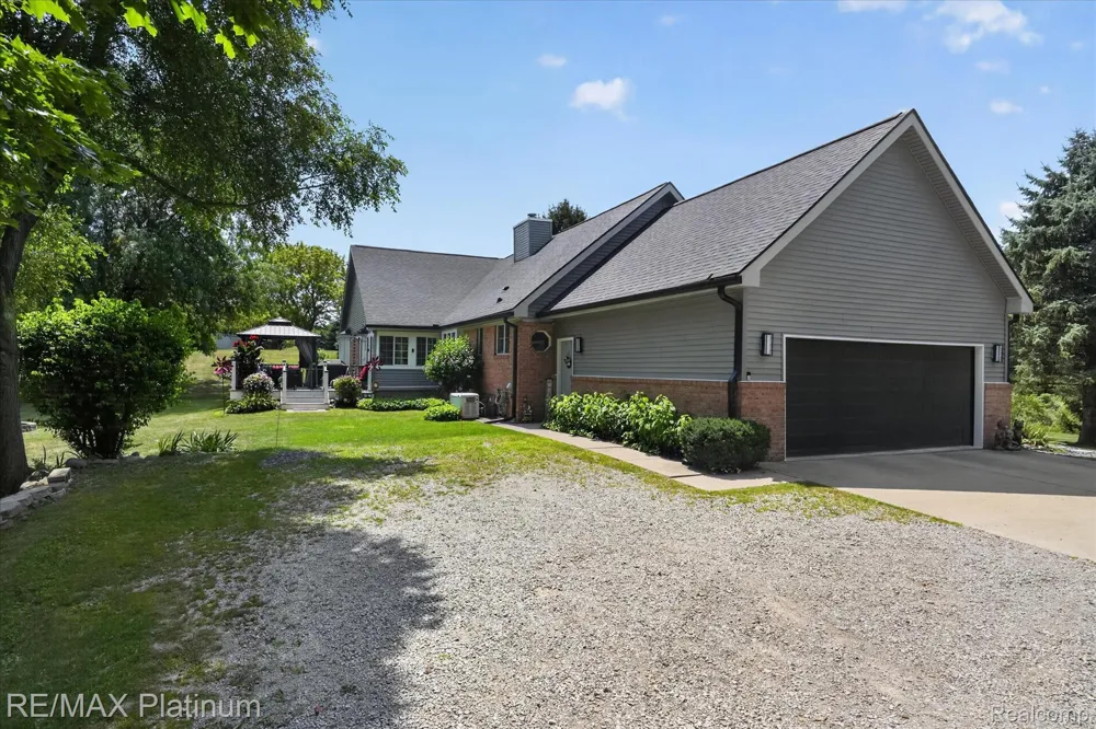 4457 Bradley Road Iosco Township, MI 48137