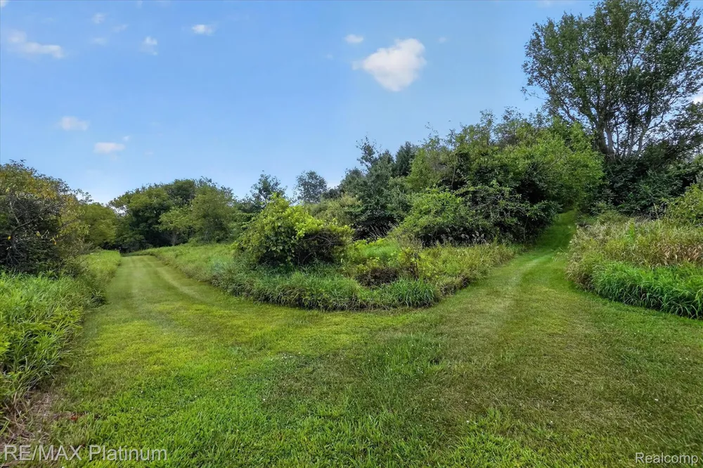 4457 Bradley Road Iosco Township, MI 48137