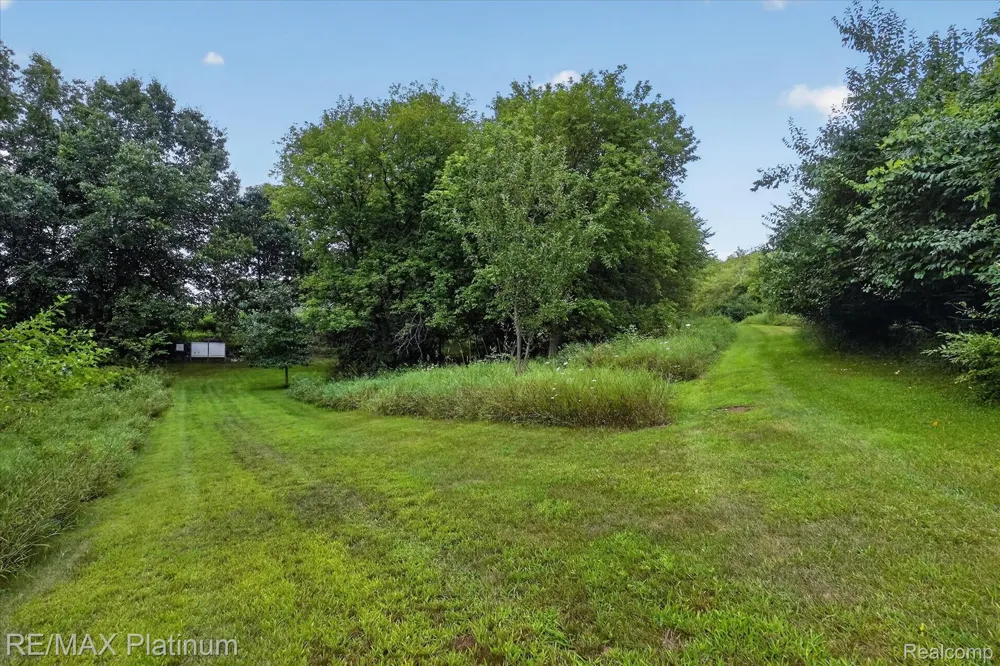4457 Bradley Road Iosco Township, MI 48137