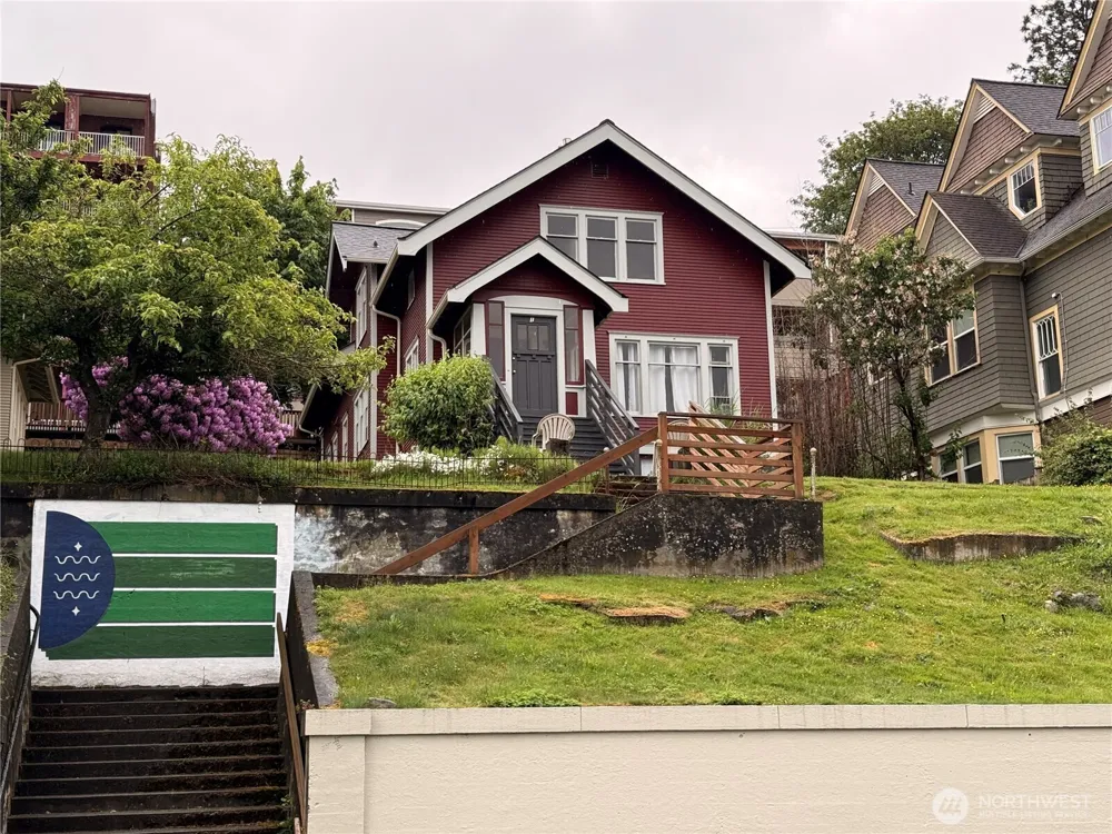 1006 Garden Street Bellingham, WA 98225