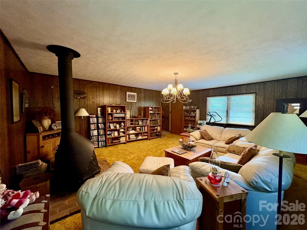 11 Thornberry Drive Alexander, NC 28701
