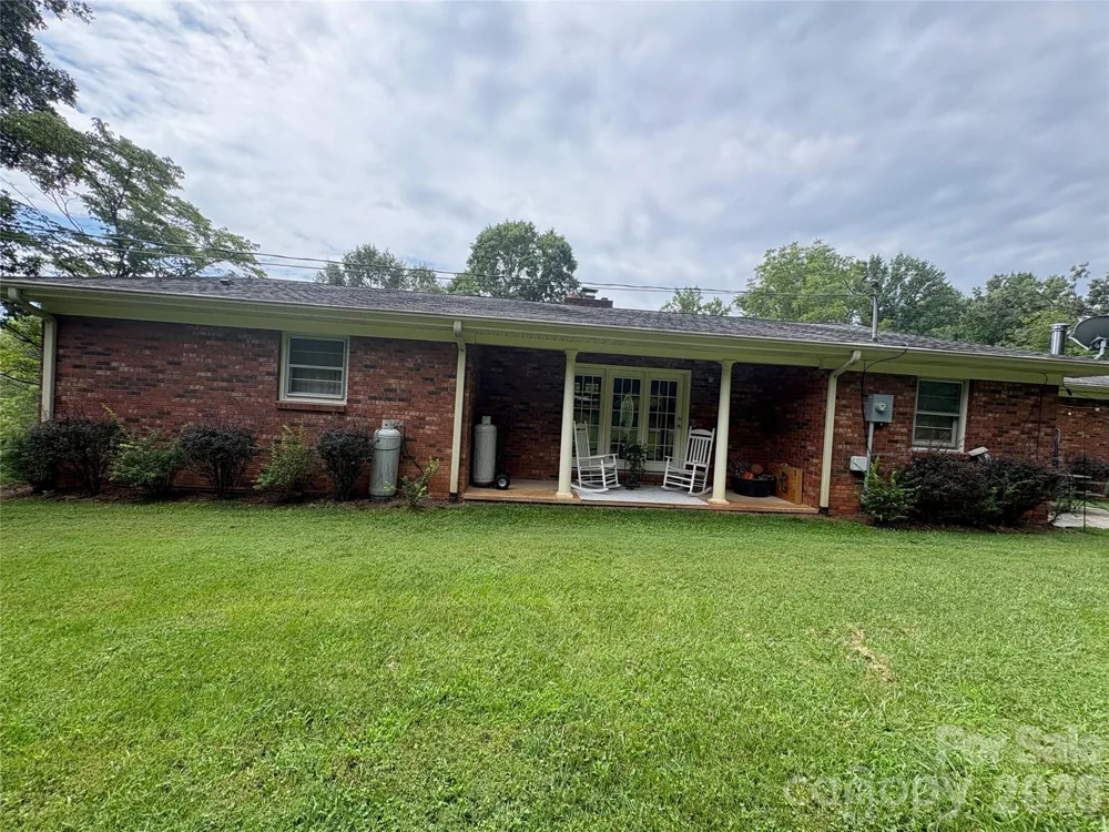 11 Thornberry Drive Alexander, NC 28701