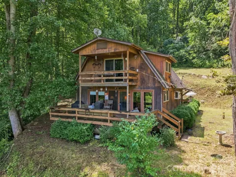 518 Nicholson Cove Road