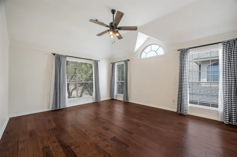 3208 Oak Meadow Drive Flower Mound, TX 75028