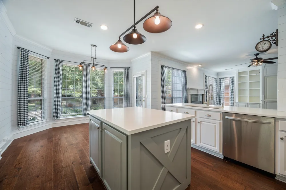 3208 Oak Meadow Drive Flower Mound, TX 75028
