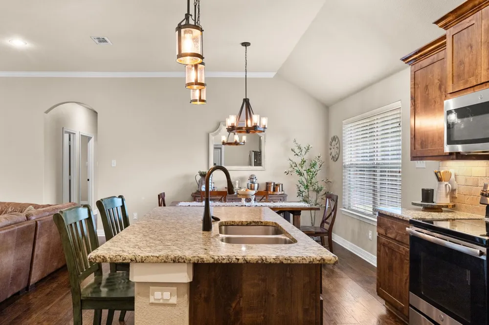 409 Mesa Drive Lone Oak, TX 75453