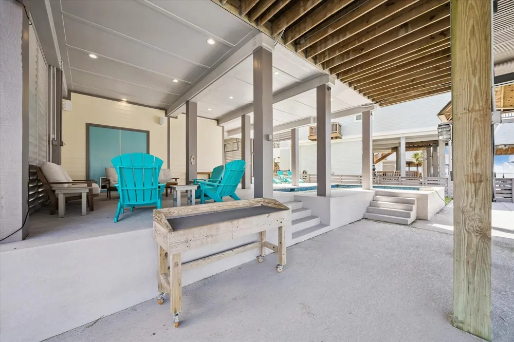 1534 Windsong Way Tiki Island, TX 77554