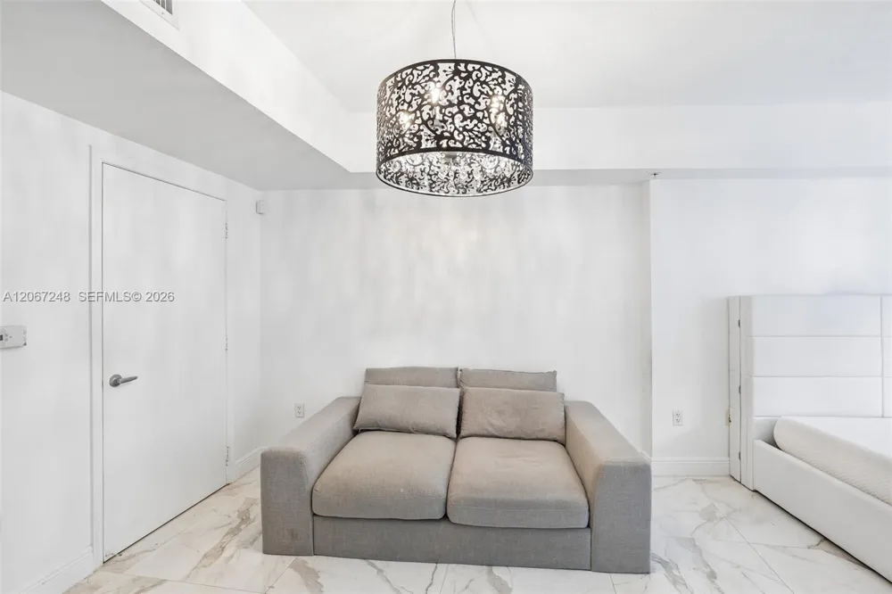 1750 Bayshore Dr #3207 Miami, FL 33132